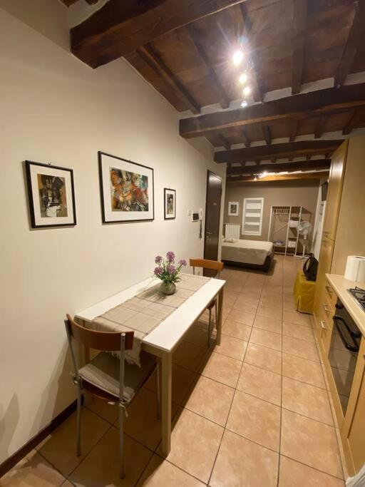 Casa Perla Apartment ชิตตา ดิ กัสเตลโล ภายนอก รูปภาพ