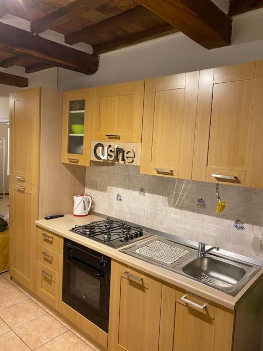 Casa Perla Apartment ชิตตา ดิ กัสเตลโล ภายนอก รูปภาพ